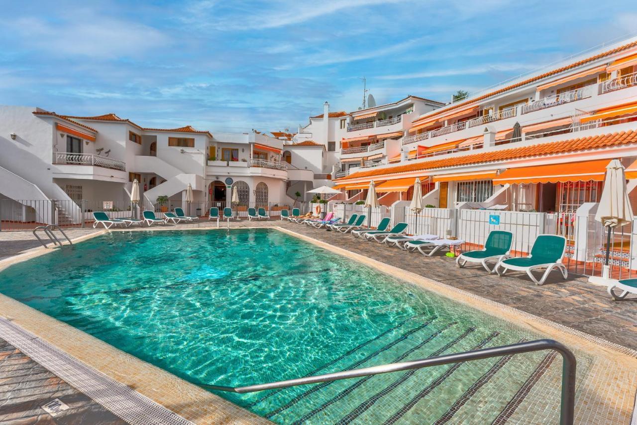 Apartment With Terrace And Pool, Los Cristianos Лос Кристианос Экстерьер фото
