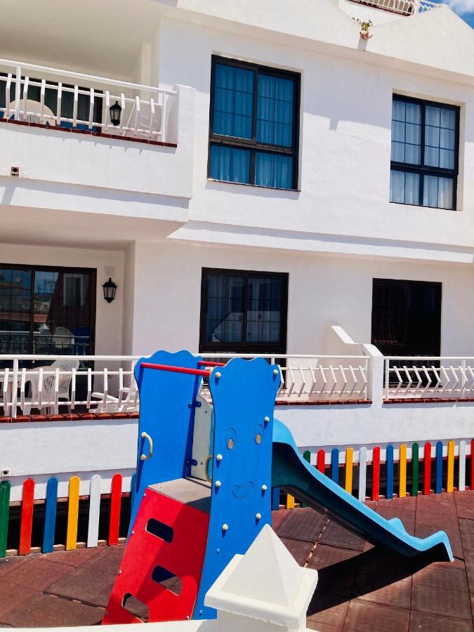 Apartment With Terrace And Pool, Los Cristianos Лос Кристианос Экстерьер фото