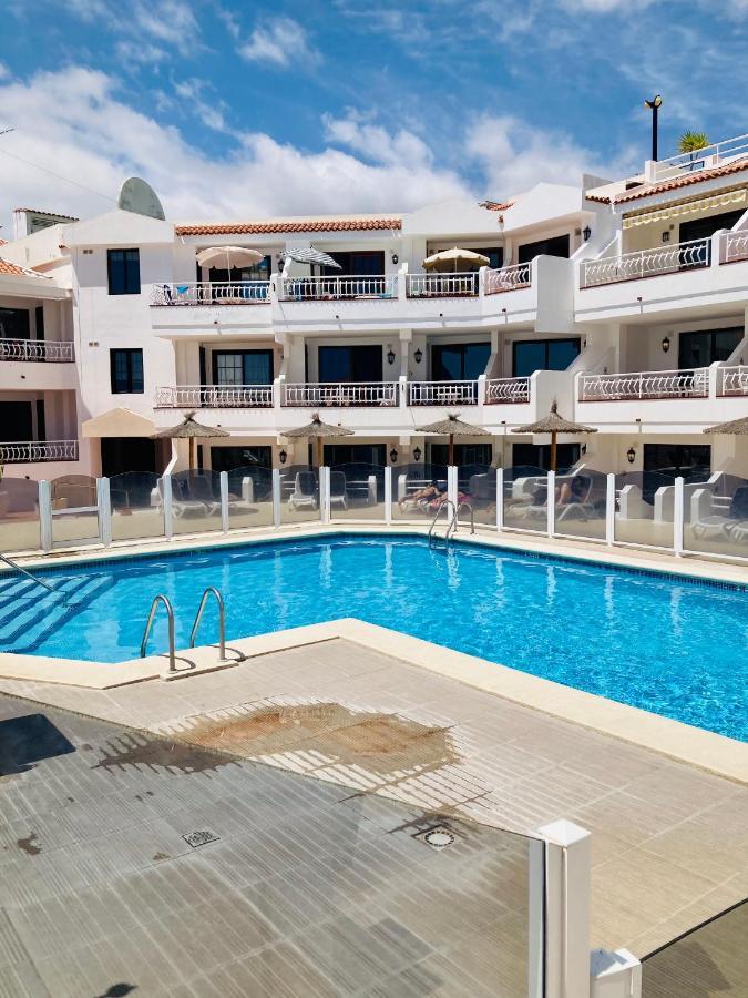 Apartment With Terrace And Pool, Los Cristianos Лос Кристианос Экстерьер фото