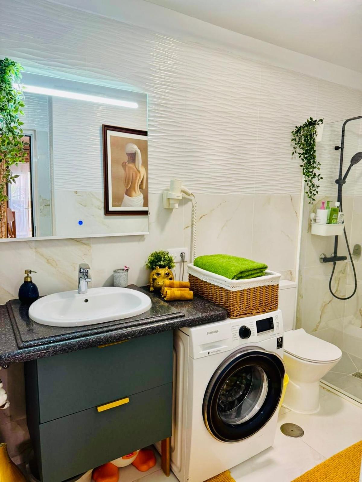 Apartment With Terrace And Pool, Los Cristianos Лос Кристианос Экстерьер фото