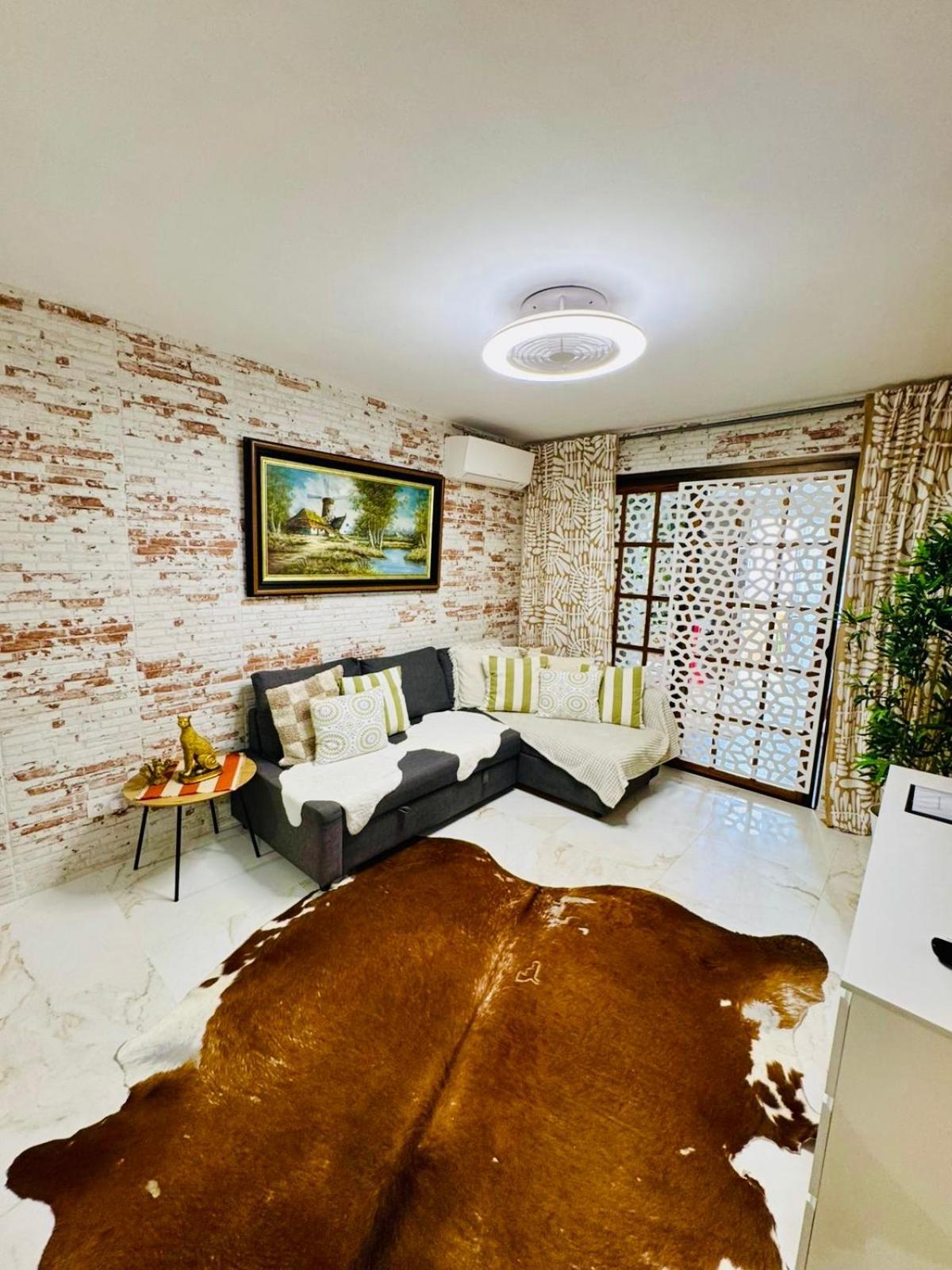 Apartment With Terrace And Pool, Los Cristianos Лос Кристианос Экстерьер фото