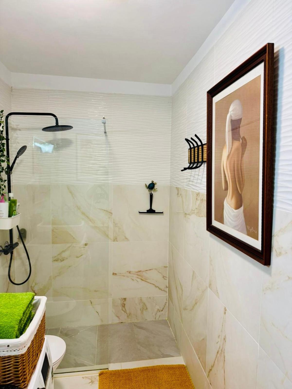 Apartment With Terrace And Pool, Los Cristianos Лос Кристианос Экстерьер фото