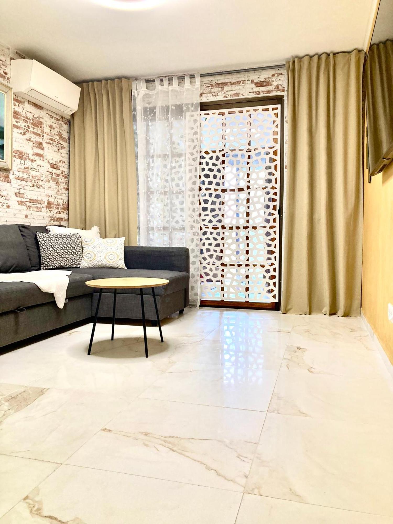 Apartment With Terrace And Pool, Los Cristianos Лос Кристианос Экстерьер фото